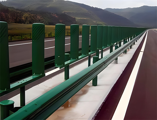 资阳三波护栏板在高速公路的应用